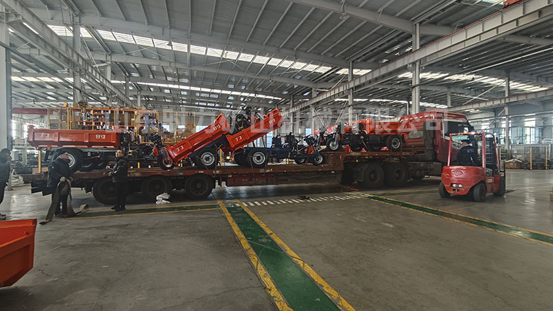 8臺柴油三輪自卸車發(fā)往朝鮮