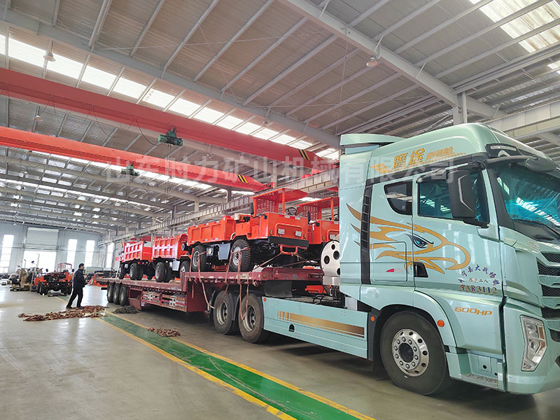 4臺5噸井下自卸車發(fā)往新疆