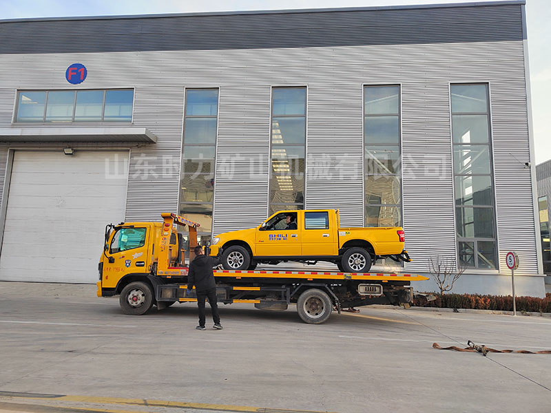 FL-1.5運料車發(fā)往貴州礦區(qū)